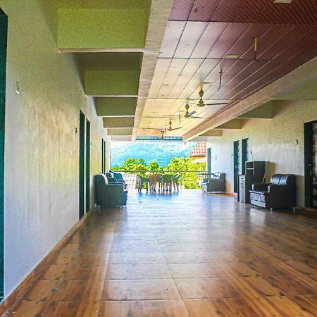 Sp Resort Panvel Chauk Eksteriør bilde