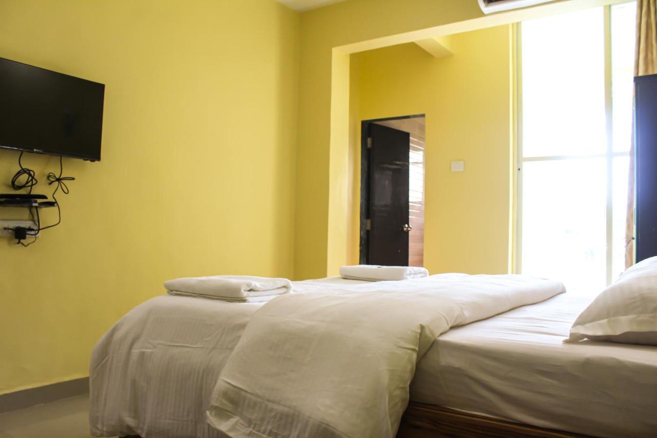 Sp Resort Panvel Chauk Eksteriør bilde