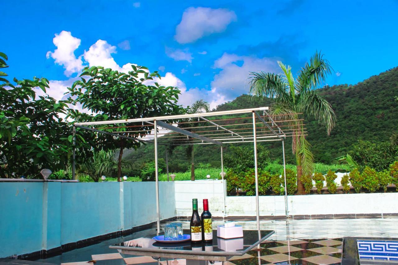 Sp Resort Panvel Chauk Eksteriør bilde