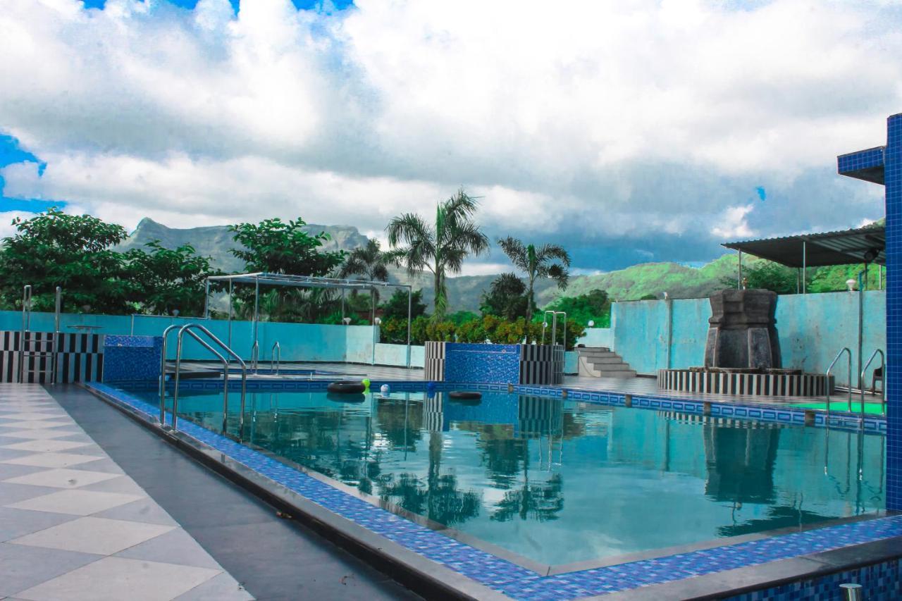 Sp Resort Panvel Chauk Eksteriør bilde