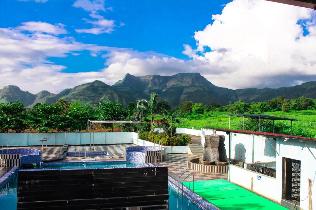 Sp Resort Panvel Chauk Eksteriør bilde